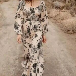 Christy Dawn The Savannah in Chrysanthemum Floral Maxi Dress Size XS/S.